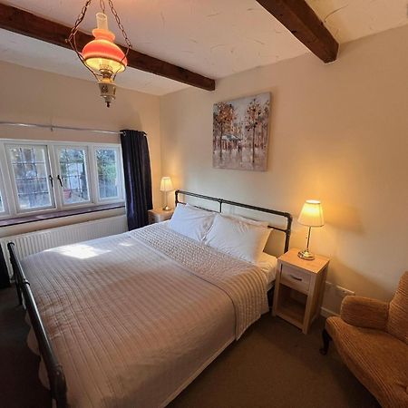 Hunston Mill Self Catering Dog Stay For Free Chichester Ngoại thất bức ảnh