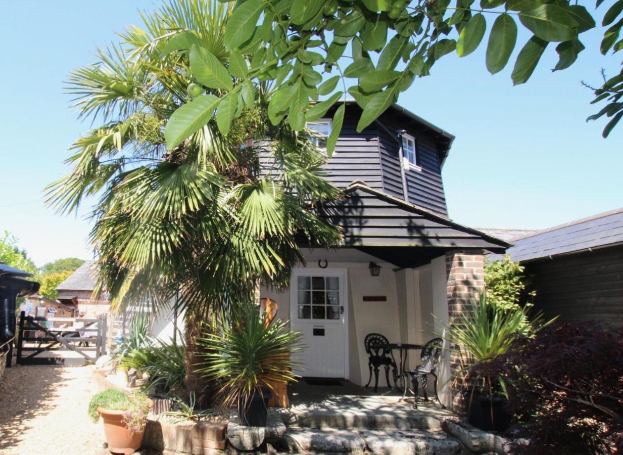 Hunston Mill Self Catering Dog Stay For Free Chichester Ngoại thất bức ảnh