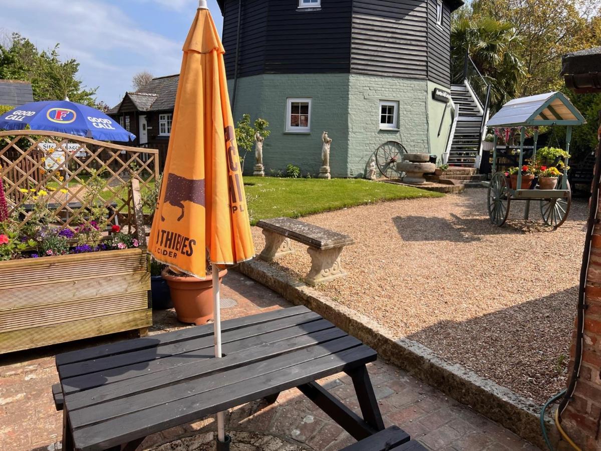 Hunston Mill Self Catering Dog Stay For Free Chichester Ngoại thất bức ảnh