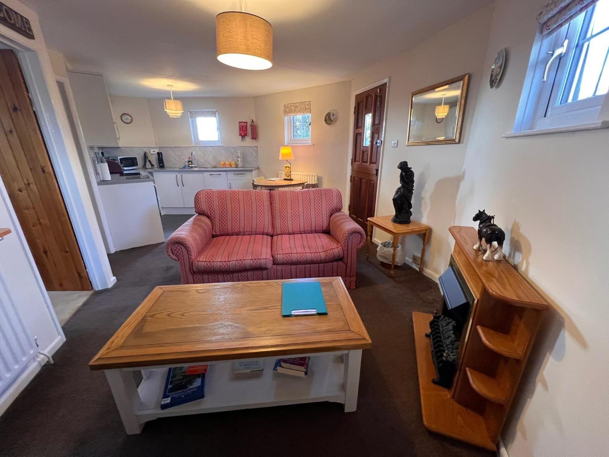 Hunston Mill Self Catering Dog Stay For Free Chichester Ngoại thất bức ảnh