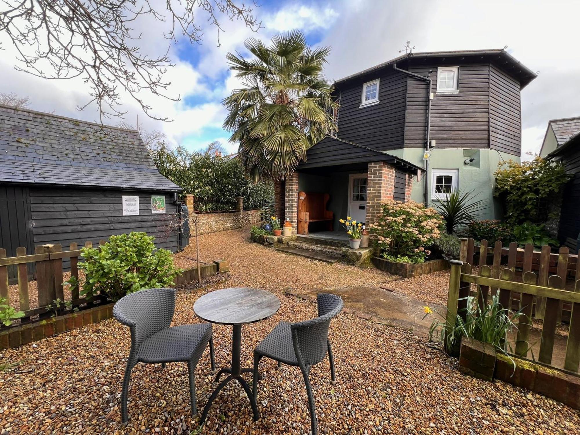 Hunston Mill Self Catering Dog Stay For Free Chichester Ngoại thất bức ảnh