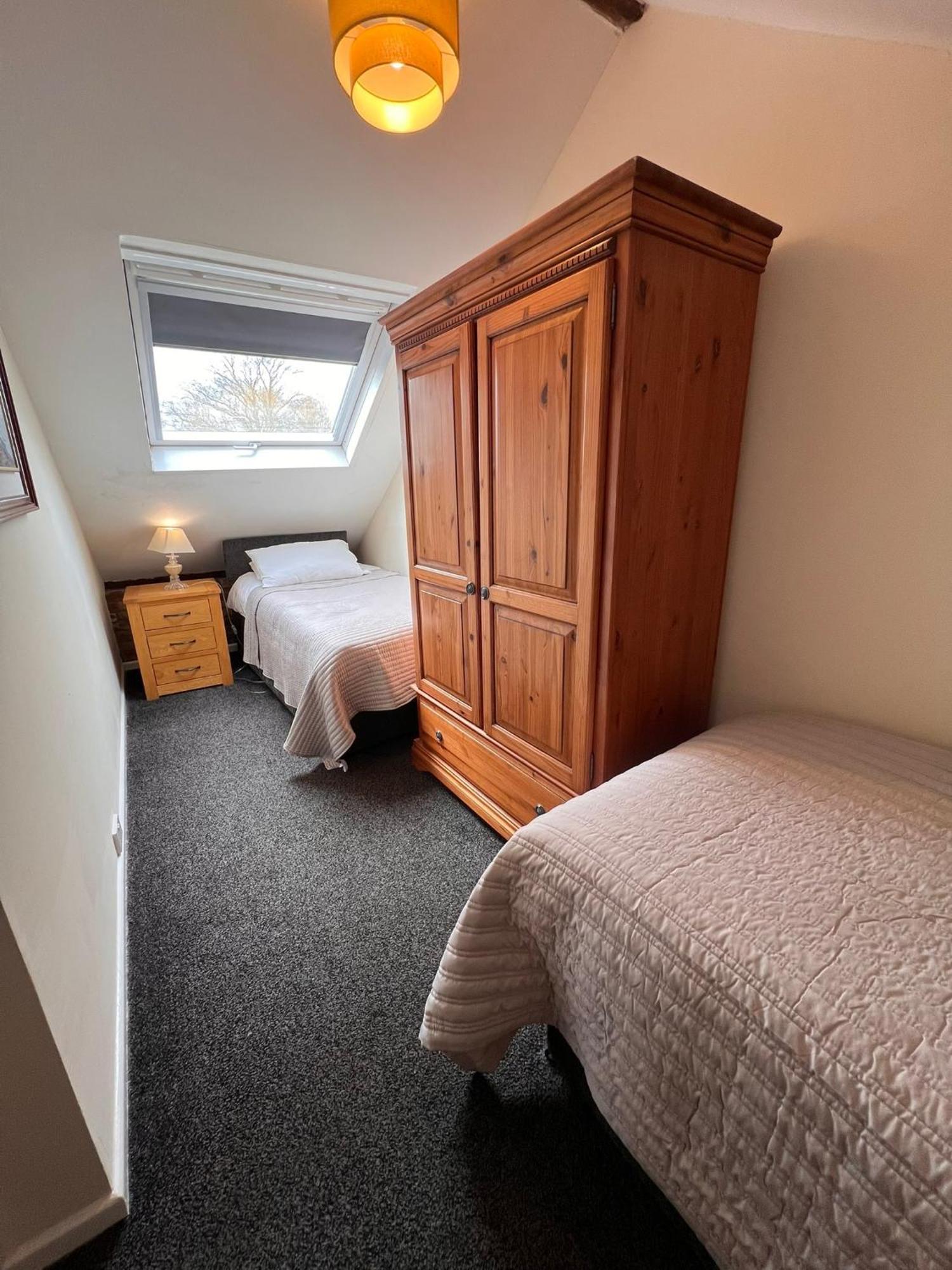 Hunston Mill Self Catering Dog Stay For Free Chichester Ngoại thất bức ảnh