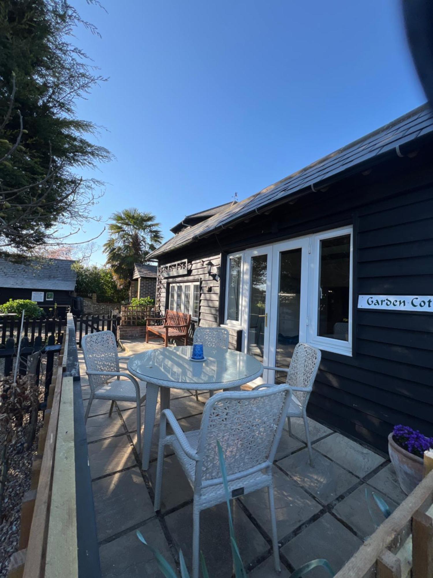 Hunston Mill Self Catering Dog Stay For Free Chichester Ngoại thất bức ảnh