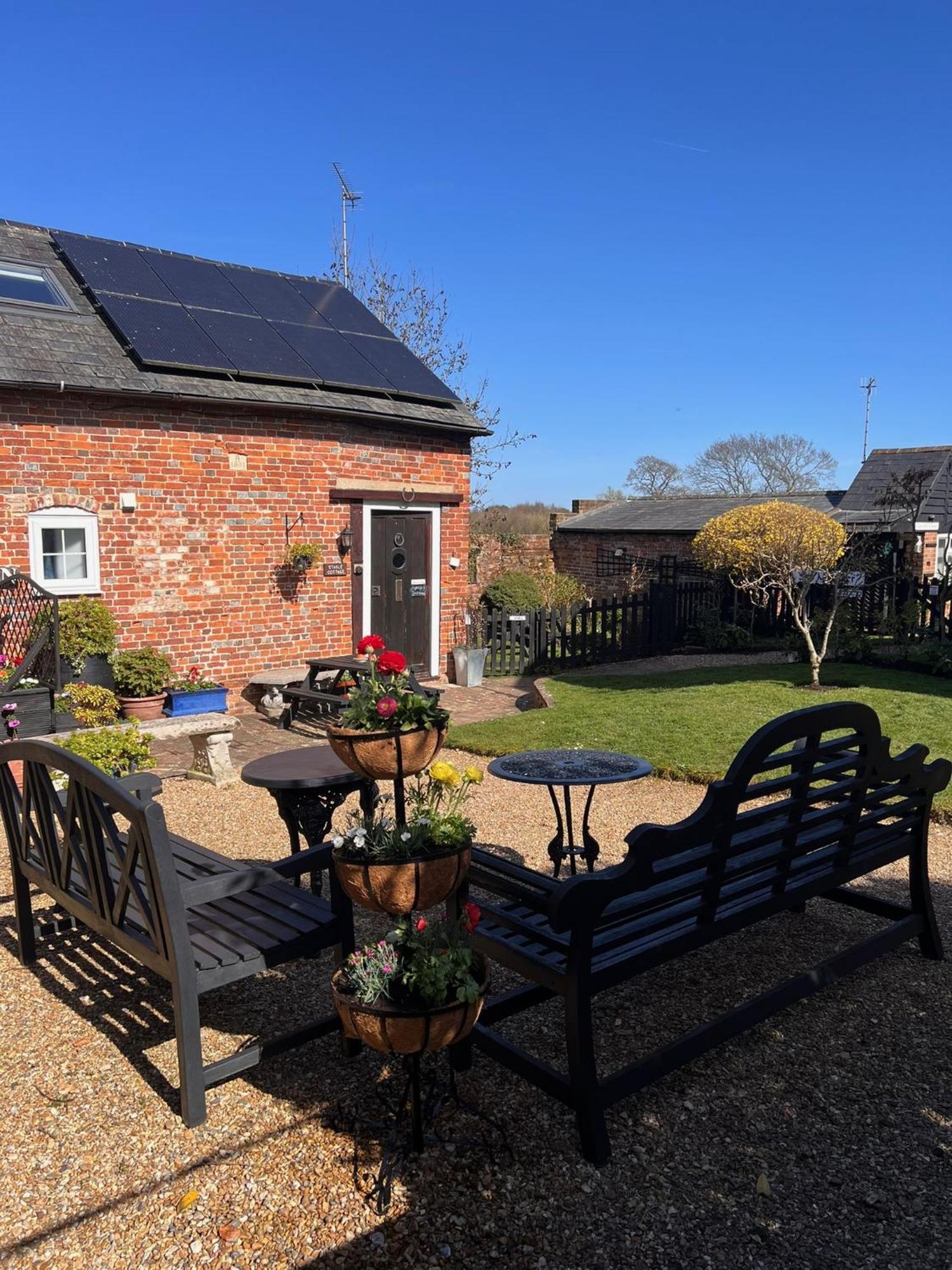 Hunston Mill Self Catering Dog Stay For Free Chichester Ngoại thất bức ảnh