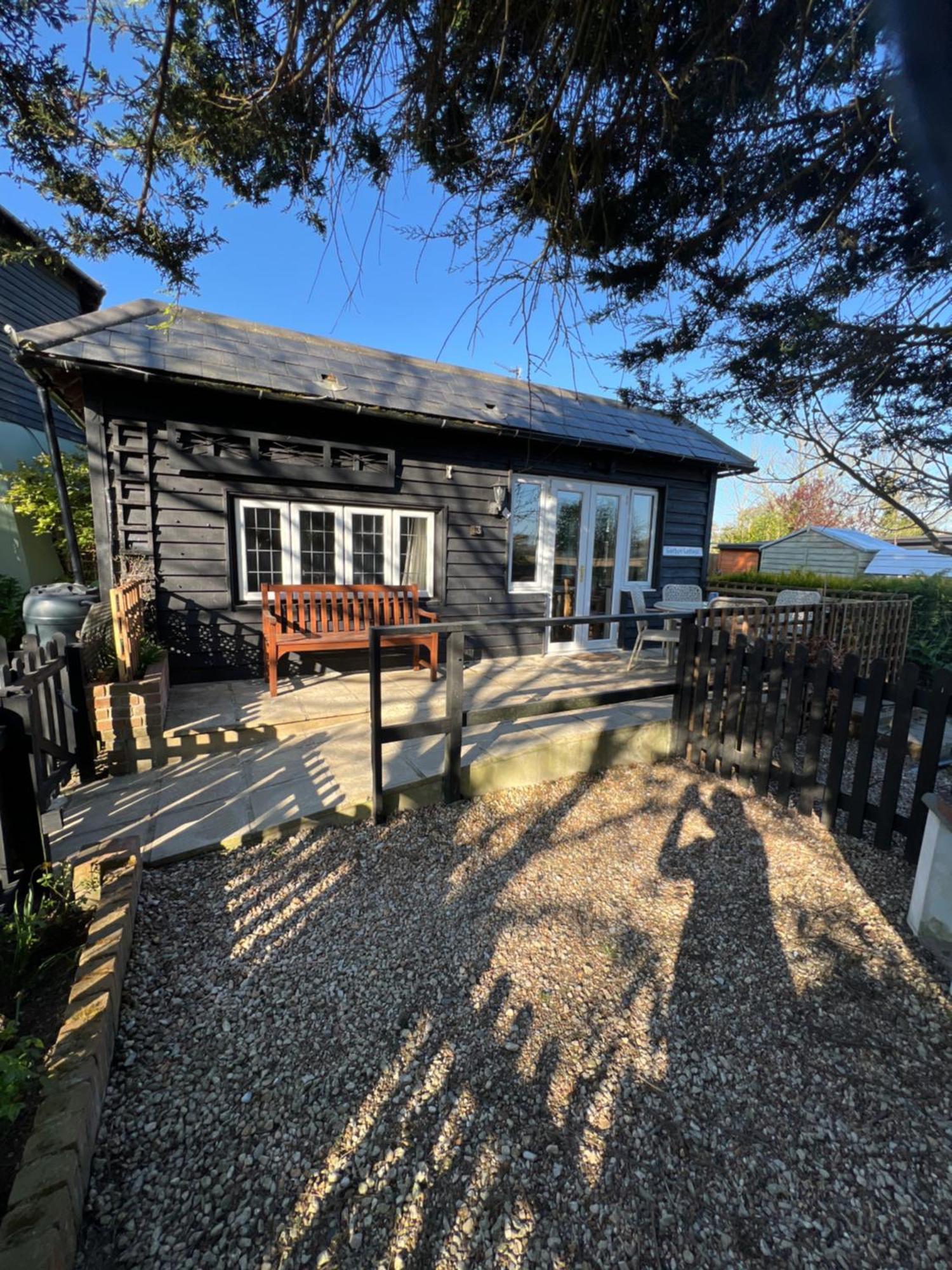 Hunston Mill Self Catering Dog Stay For Free Chichester Ngoại thất bức ảnh