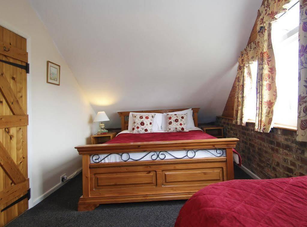Hunston Mill Self Catering Dog Stay For Free Chichester Ngoại thất bức ảnh